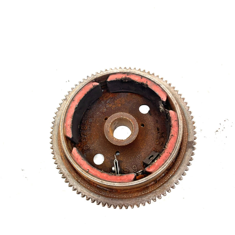90-93 Polaris Trail Boss 350L 4X4 OEM Flywheel  3084207 AP227