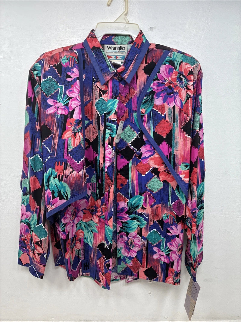 New Women’s Wrangler Pink Purple Floral Long Sleeve Button Up XL TT-32