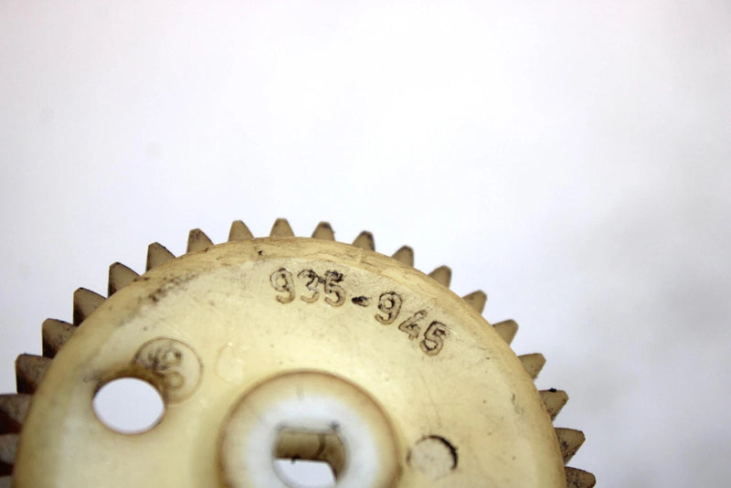 1999 Sea-doo Gti Oem Oil Pump Gear 290935945 JS44