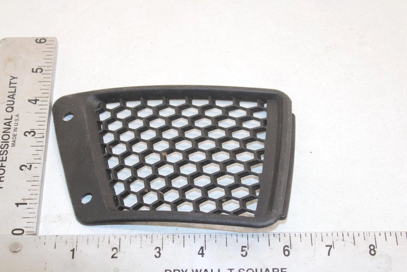 06 Polaris Fusion 700 Oem Right Nosepan Screen 5435347-070 Q3864