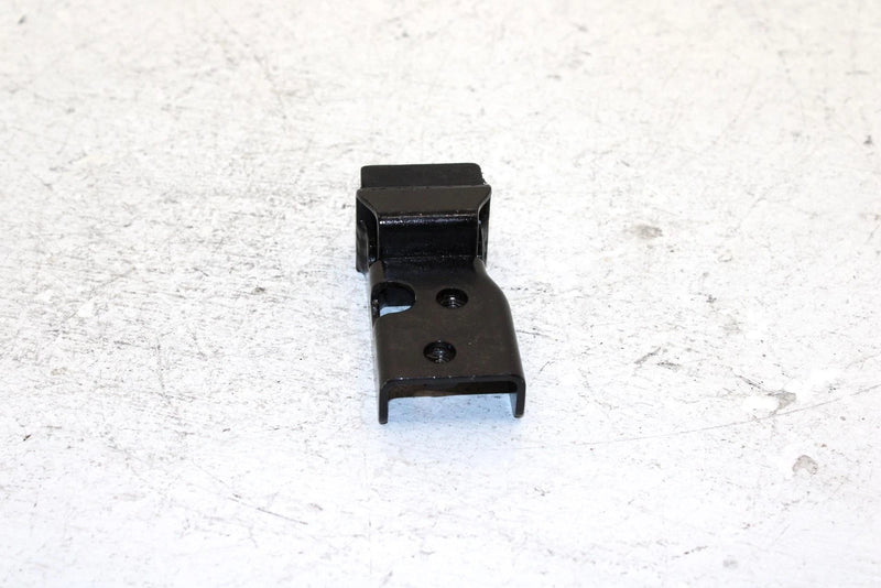 1999 Yamaha Vmax 600 Sx Oem Rubber Dampner Mount 8CH-21485-00-00 SY5