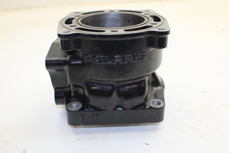 99 Polaris SLTH OEM Cylinder 3021018 JP2
