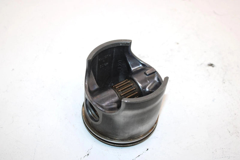 01 Polaris Xc Sp 600 Oem Piston (STD) 2201559 2203319 Q3491