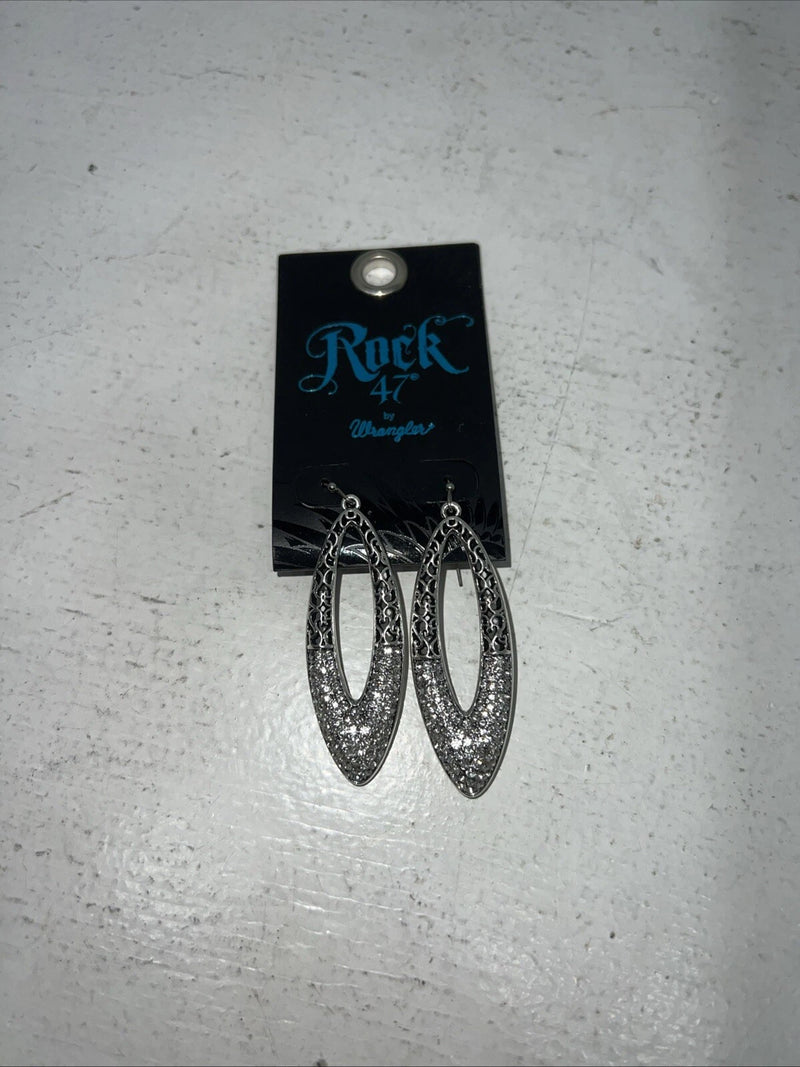New Women’s Rock 47 Silver Oval Diamond Earrings. ER2704R47 A-90