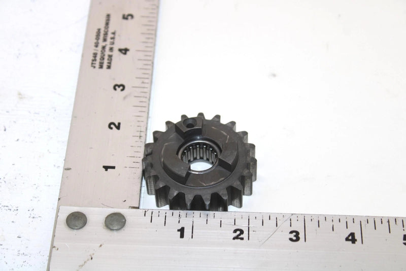 2017 Ski-doo Grand Touring 900 Oem 19T Sprocket 581096900 SS65