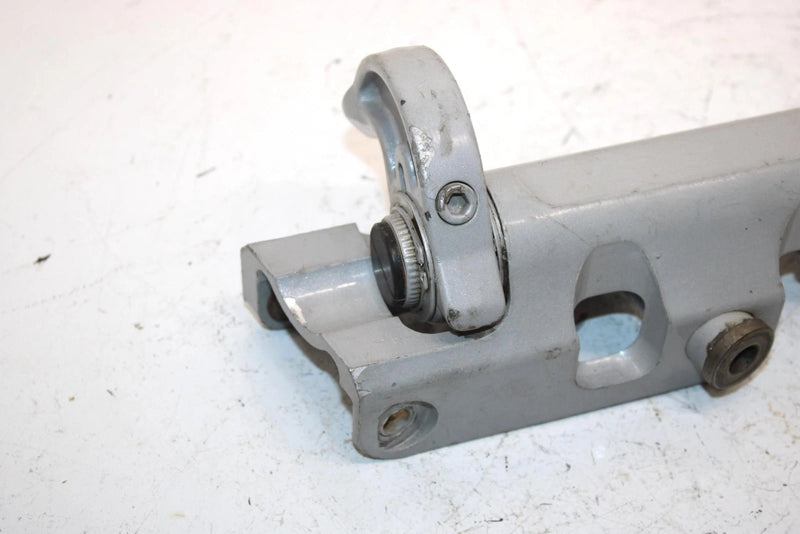 06 Arctic Cat Crossfire 600 Efi Sno Pro Oem Left Steering Knuckle 1703-631 SA187