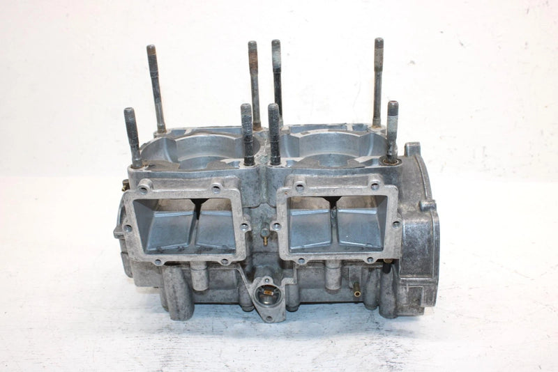 1999 Polaris 500 Xc Oem Crankcase 2201277 SP28