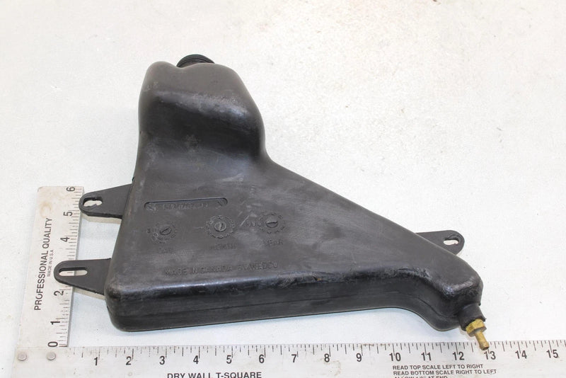 87 Polaris Trail Boss 4x4 Oem Oil Tank 5430762 AP127