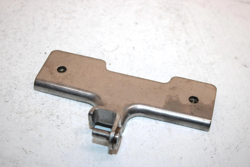 2000 Kawasaki Jet Ski 1100 Stx Oem Lower Hood Shock Bracket 11051-3741 JK11