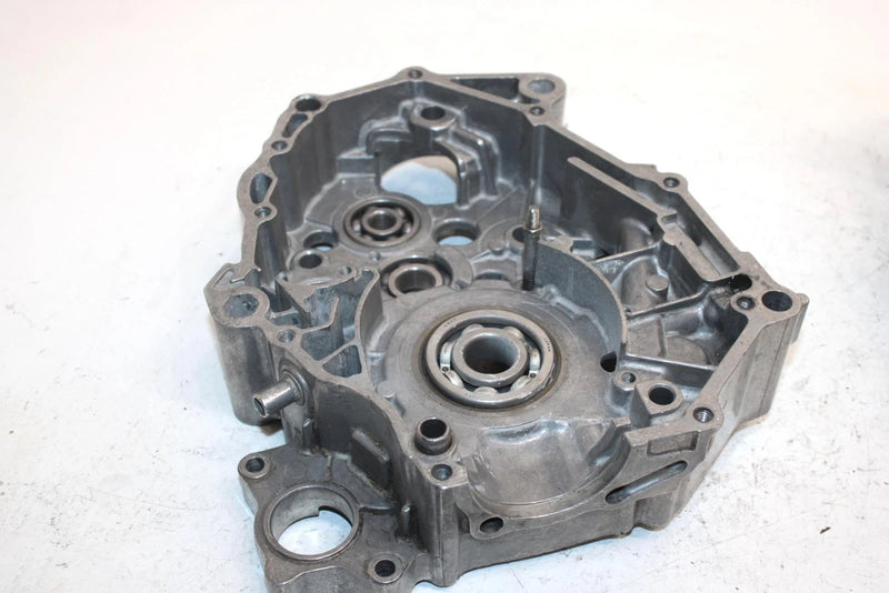 1986 Yamaha  Badger Yfm80s Oem Crankcase 29G-15100-01-00 AY8