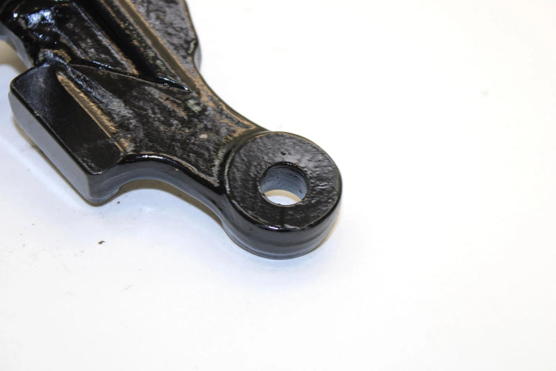 1988 Yamaha  Moto 4 Oem Right Steering Knuckle 59V-23502-01-00 AY31