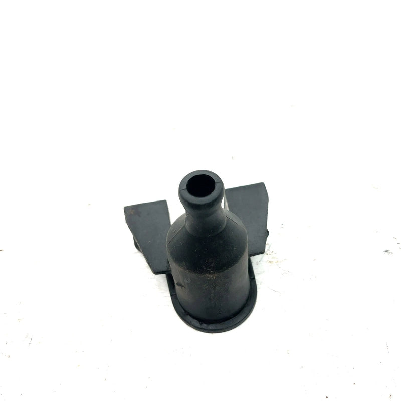 09-13 Honda Big Red 700 MUV700 OEM Oil Fill Neck 15622-HL1-A00 XH0.1