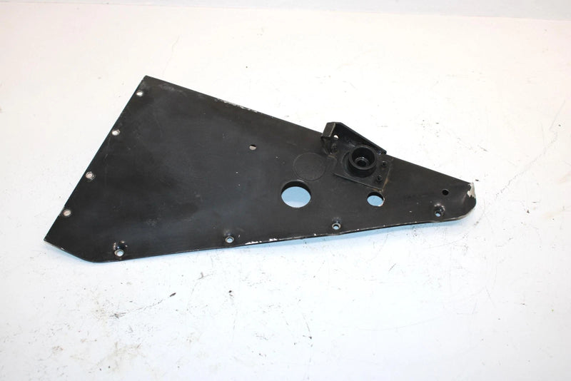 95 Arctic Cat Bearcat 440 Oem Right Backing Plate 0616-736 SA9