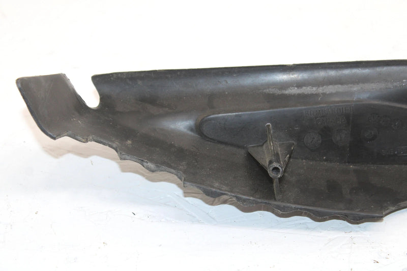 2001 Ski-doo Grand Touring 600 Oem Left Rear Bumper Cover 572104000 SS89