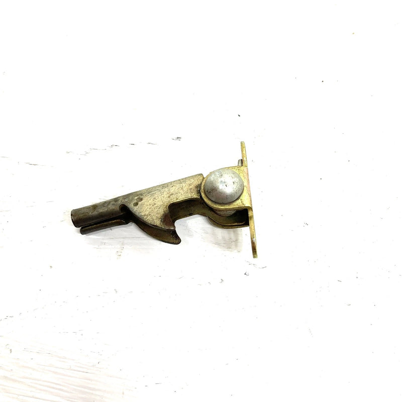 02-08 Yamaha Raptor 80 OEM Seat Latch 4K0-24775-00-00 AY69