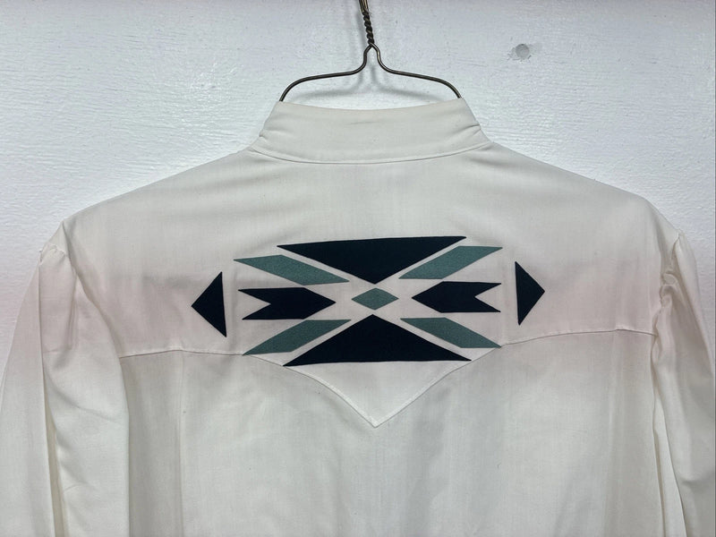 New Women’s H Bar C White Designed Long Sleeve Button Up Size 36 KK-35
