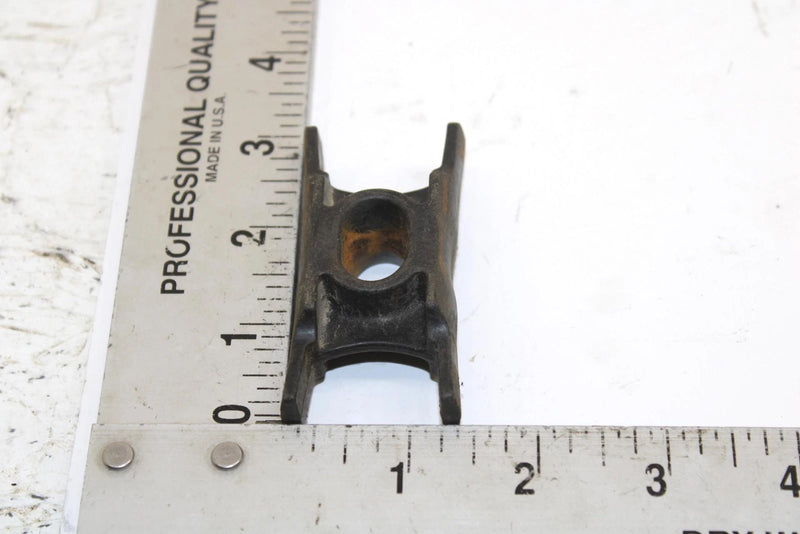 03 Polaris Rmk 800 Oem Sway Bar Slide Block 5434371 Q699
