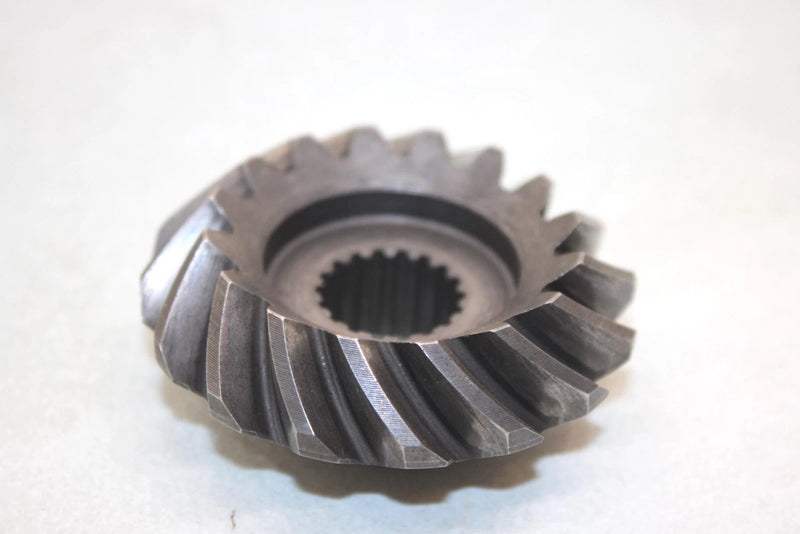 92 Kawasaki Bayou 300 4x4 Oem Bevel Gear 13101-5078 AK12