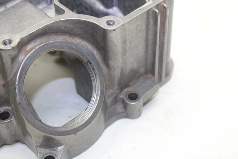 03 Polaris Magnum 330 4x4 OEM Cylinder Head Camshaft Holder 3089270 AP101