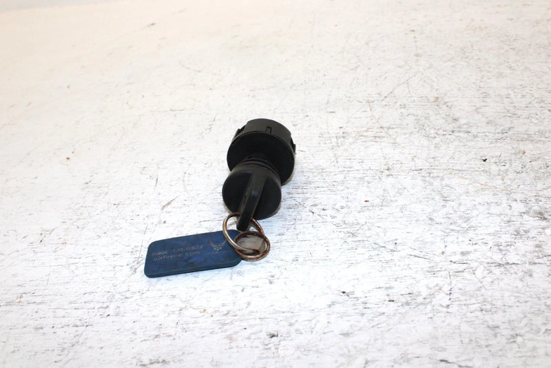 2002 Polaris Magnum 325 Oem Ignition Key Switch 4081556 AP185