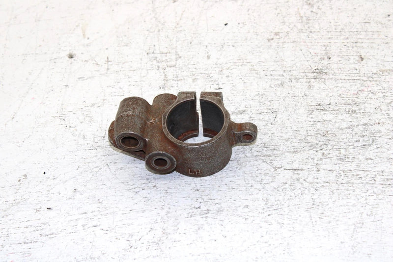 1989 Yamaha Phazer Oem Left Strut Bracket 8V0-2376E-01-00 SY13