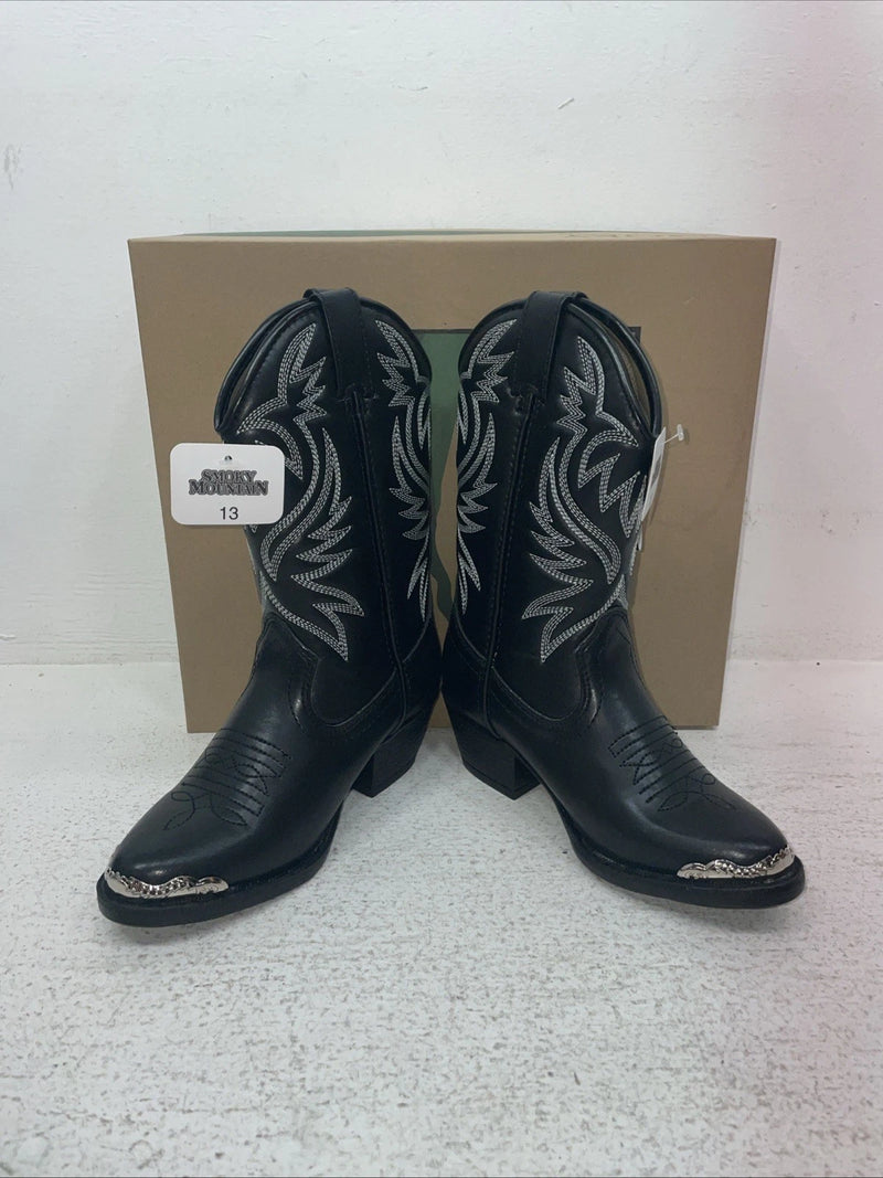 New Children’s Black Smoky Mountain Cowboy Boots. 1032 B C 13. 23-91