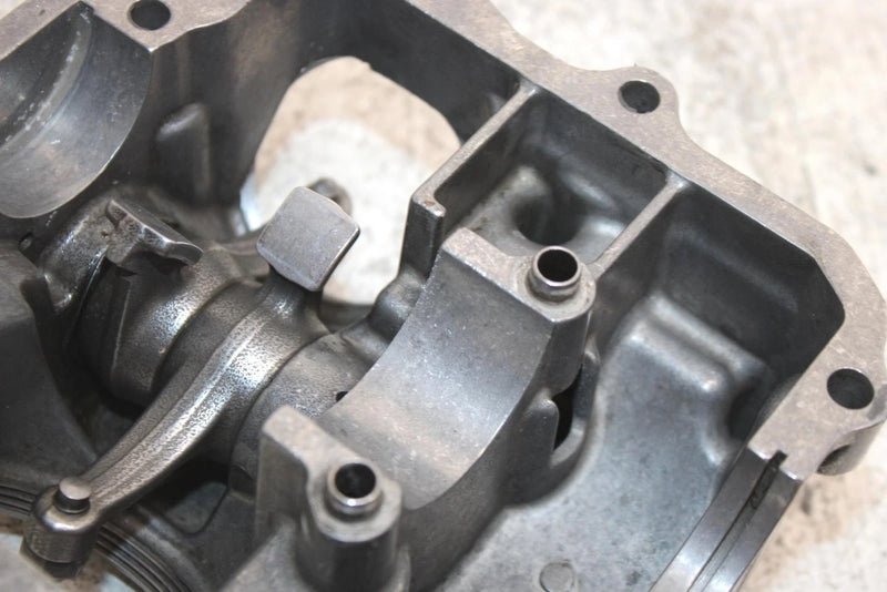2001 Polaris Magnum 325 Oem Cylinder Head Cover 3087118 AP30