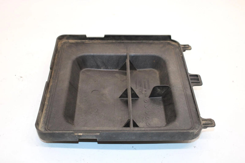 03 Bombardier Quest 650 Oem Airbox Lid 707800017 707800158 AB1