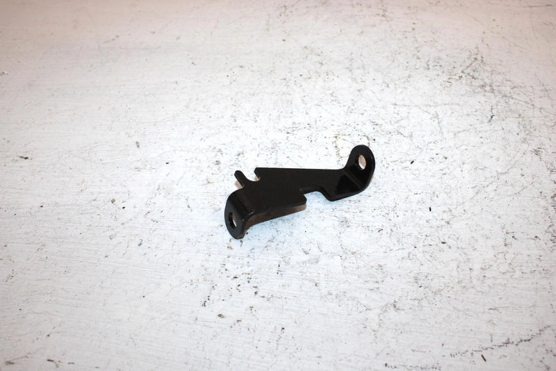 1991 Polaris Trail Boss 350l Oem Shift Cable Bracket 5222569 AP175