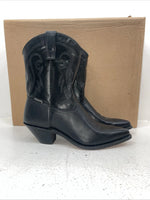 New Women’s Black Capezio Cowboy Boots. L 290 8.5 8 1/2 M. 15-23