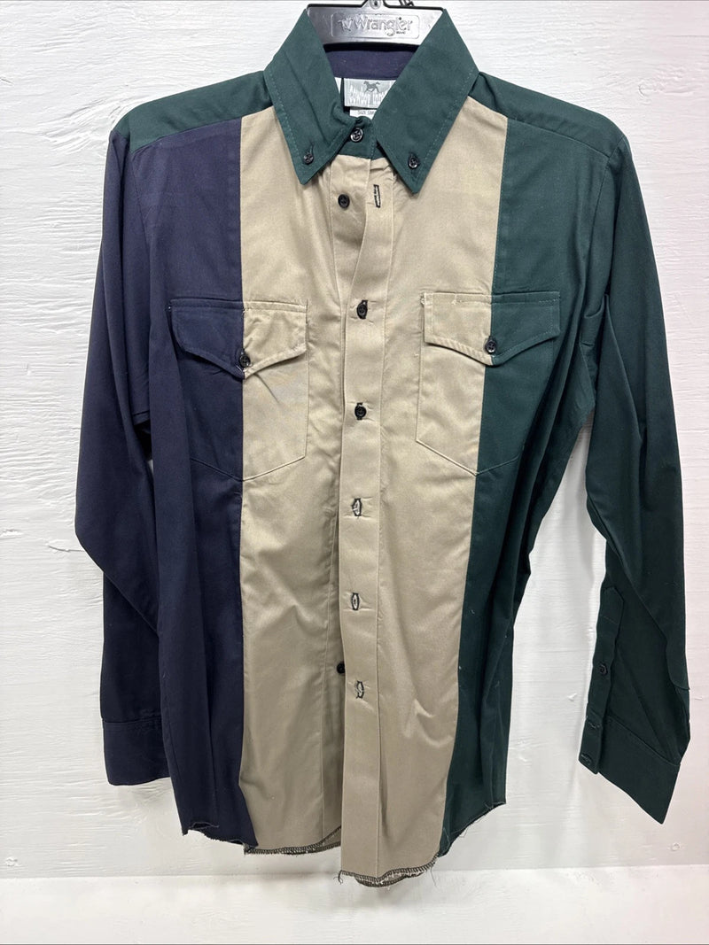 New Men’s Cowboy Threads Multiple long sleeve button up small B-78