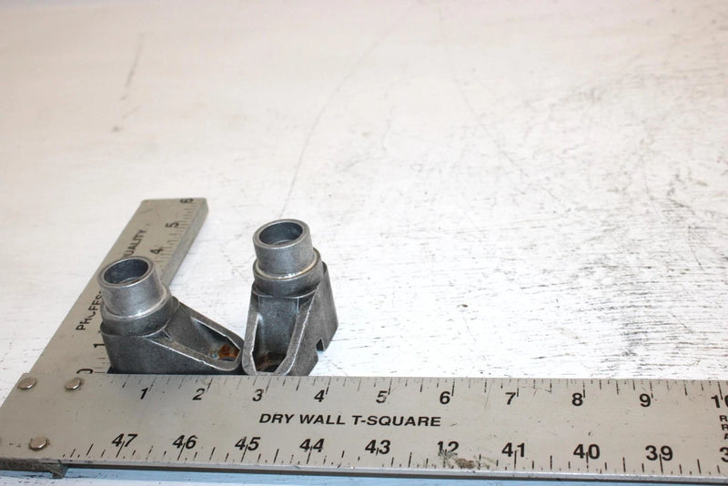 1998 Ski-doo Formula 500 Oem Idler Wheel Mount Pair 503174600 SS1