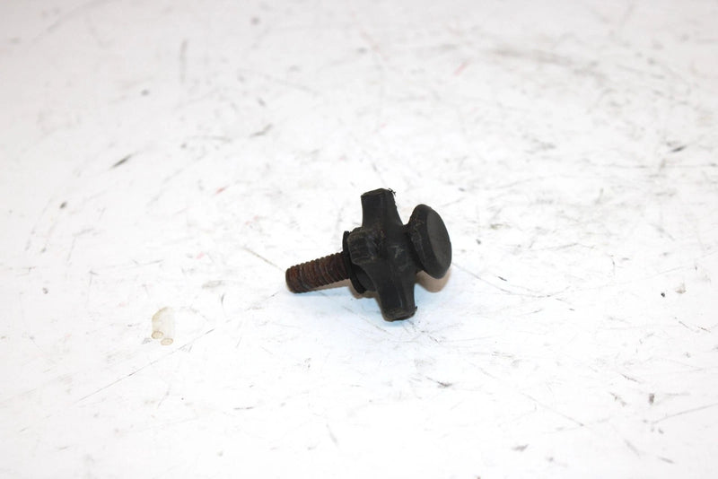 1994 Polaris 440 L/c Oem Hood Latch Retainer 5431502 SP73