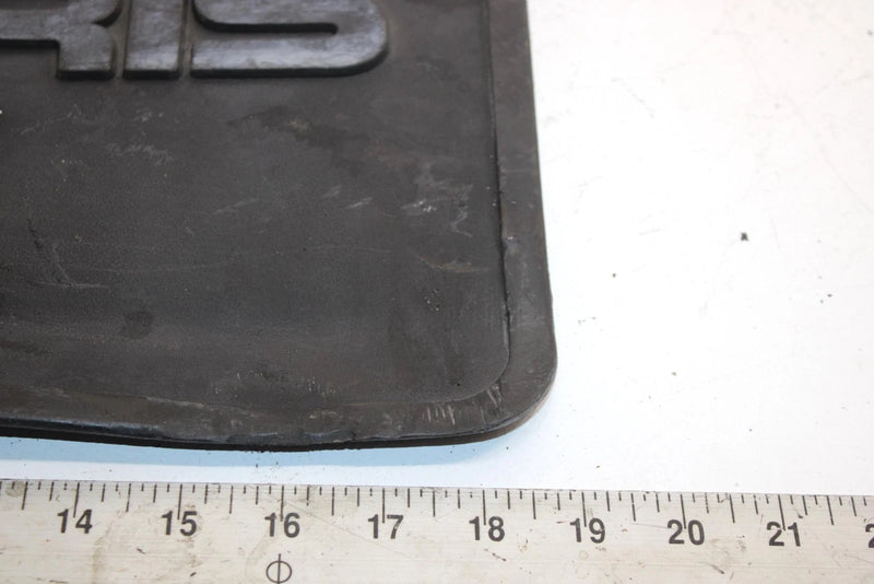 92 Polaris Sport Gt Oem Snowflap 5410604 SP62