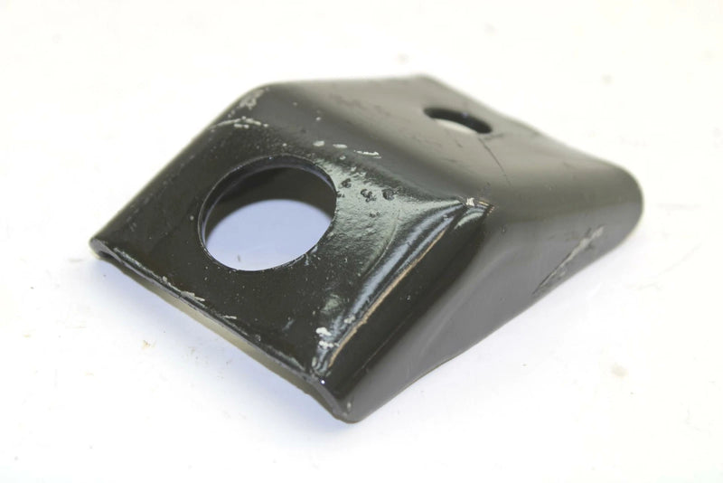 Yamaha OEM Front Lower Left Engine Motor Mount 8at-21417-00-00 SY49