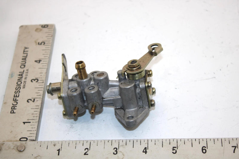 93 Polaris Xlt Oem Engine Oil Pump 3084464 Q1934