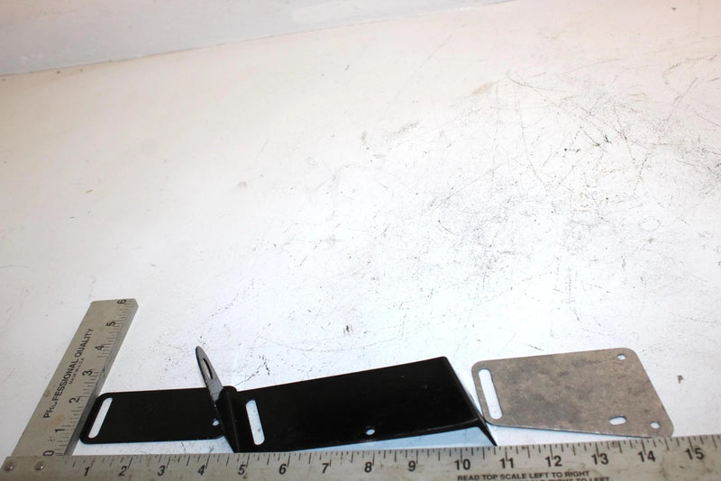 93 Polaris Xlt Oem AIrbox Bracket Set 5223973-067 5211274 SP59