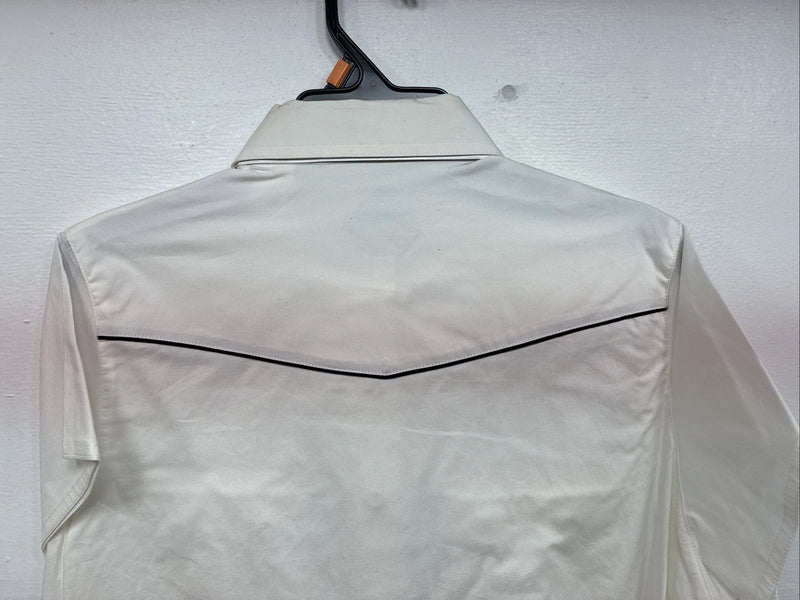 New Women’s Cumberland White Cropped White Short Sleeve Pearl Snap Medium LL-67