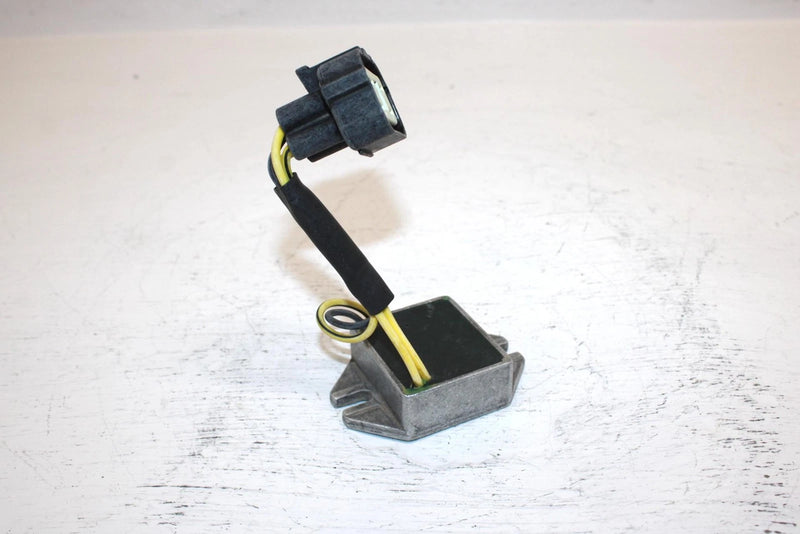 2002 Ski-doo Mxz 500 Oem Voltage Regulator 515175491 SS16