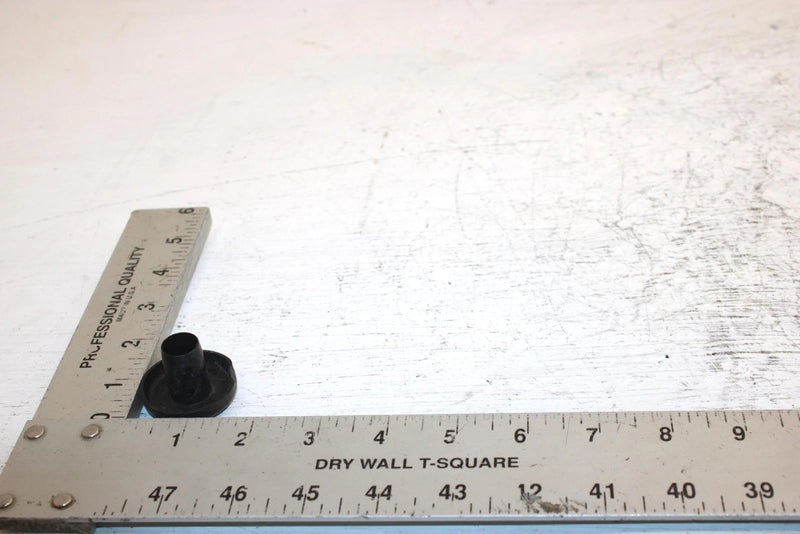 1998 Ski-doo Mxz 670 Oem Spindle Cap Cover 572091300 SS17