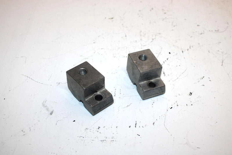 85 Polaris Trail 400 L/c Oem Idler Wheel Mount Pair 5130570 SP67