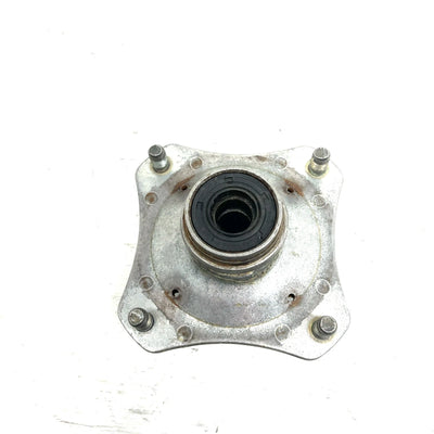 84-87 Suzuki Quadrunner 185 LT185 2x4 OEM Front Wheel Hub 54110-24403 AS39