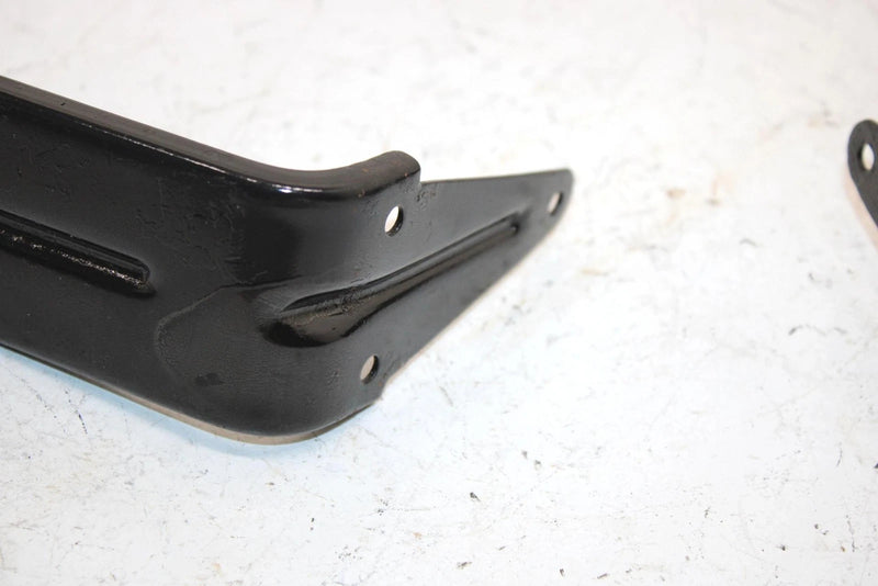 94 Polaris 500 Efi Oem Black RH,LH Sidepanel Bracket 5222897-067 SP152