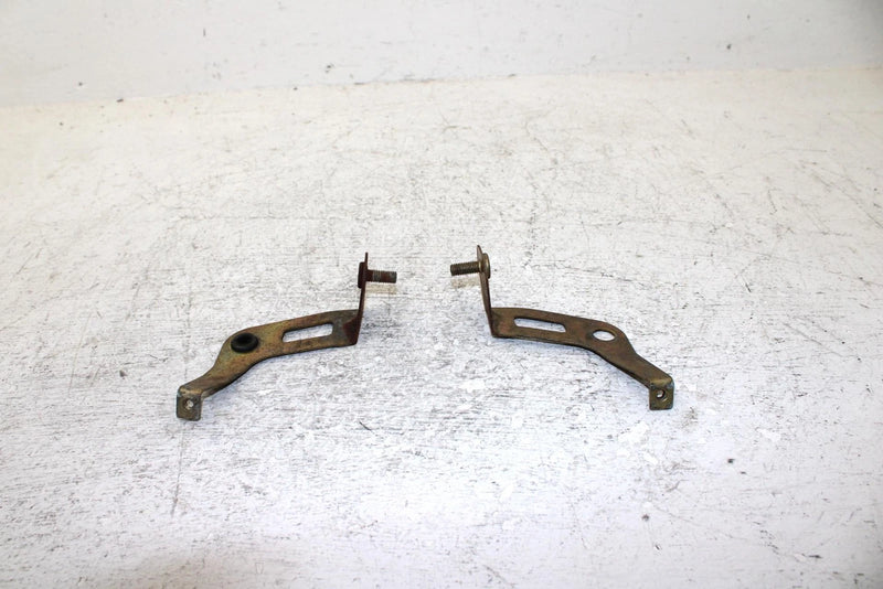 1995 Yamaha Vmax 500 Oem Headlight Bracket Set 8AB-77125-00-00 SY34