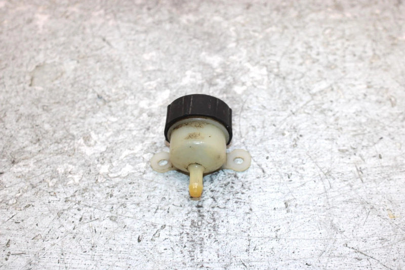 2006 Polaris Sportsman 500 Oem Rear Brake Reservoir 1910982 AP186