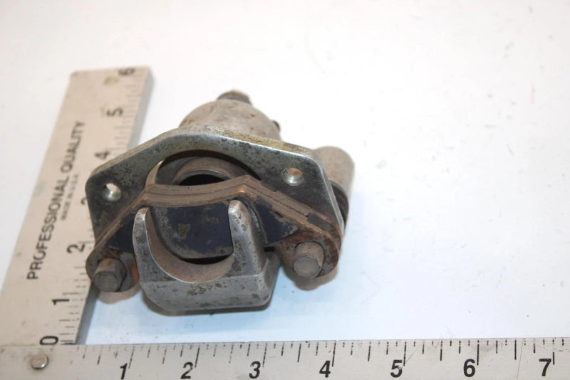 07 Polaris Hawkeye  4x4 Oem Front RH Caliper Assy. 1911170 1911543 AP83