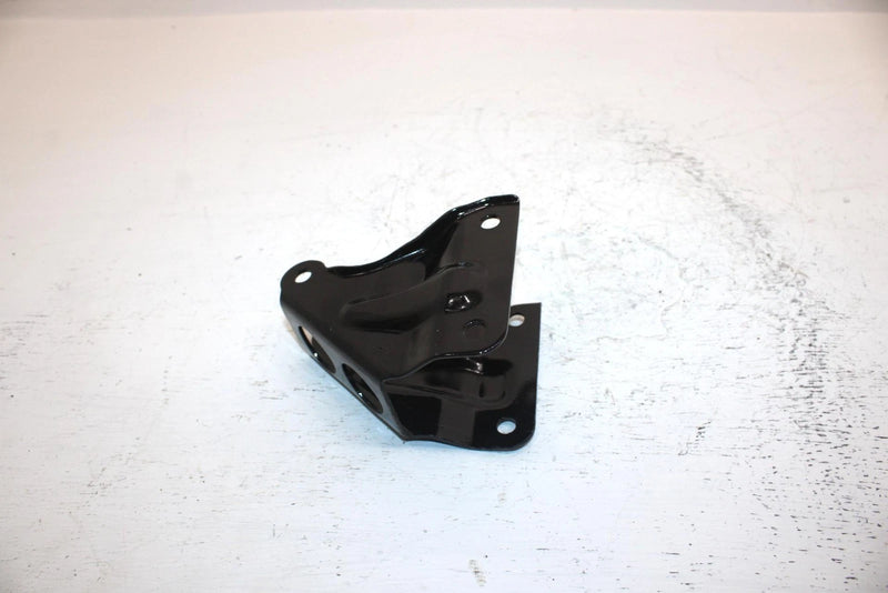 1985 Honda Atc 110a All Terrain Oem Front Engine Mount Hanger 50121-943-680 AH58