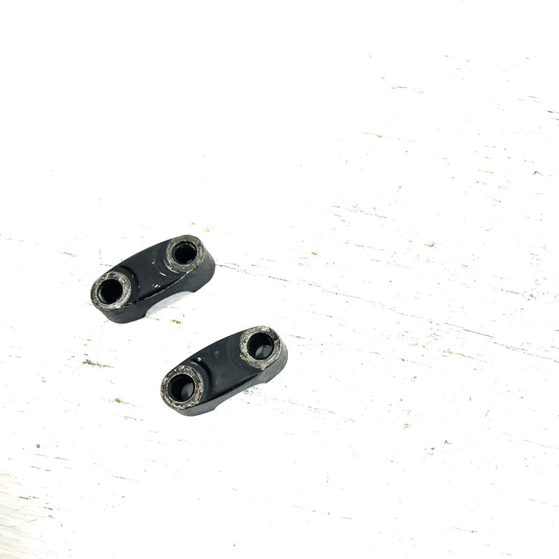 1986 Yamaha Moto 4 OEM Handlebar Clamp Pair 1E6-23441-00-00 AY66
