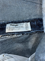 New Men’s Wrangler Blues Dress Easy Relaxed Fit Denim Jeans. 14x32 L-11