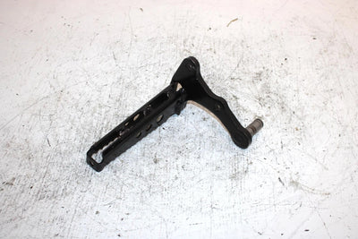 1987 Yamaha  Warrior Oem Right Foot Peg 1UY-27421-00-00 3GD-27421-11-00 AY16
